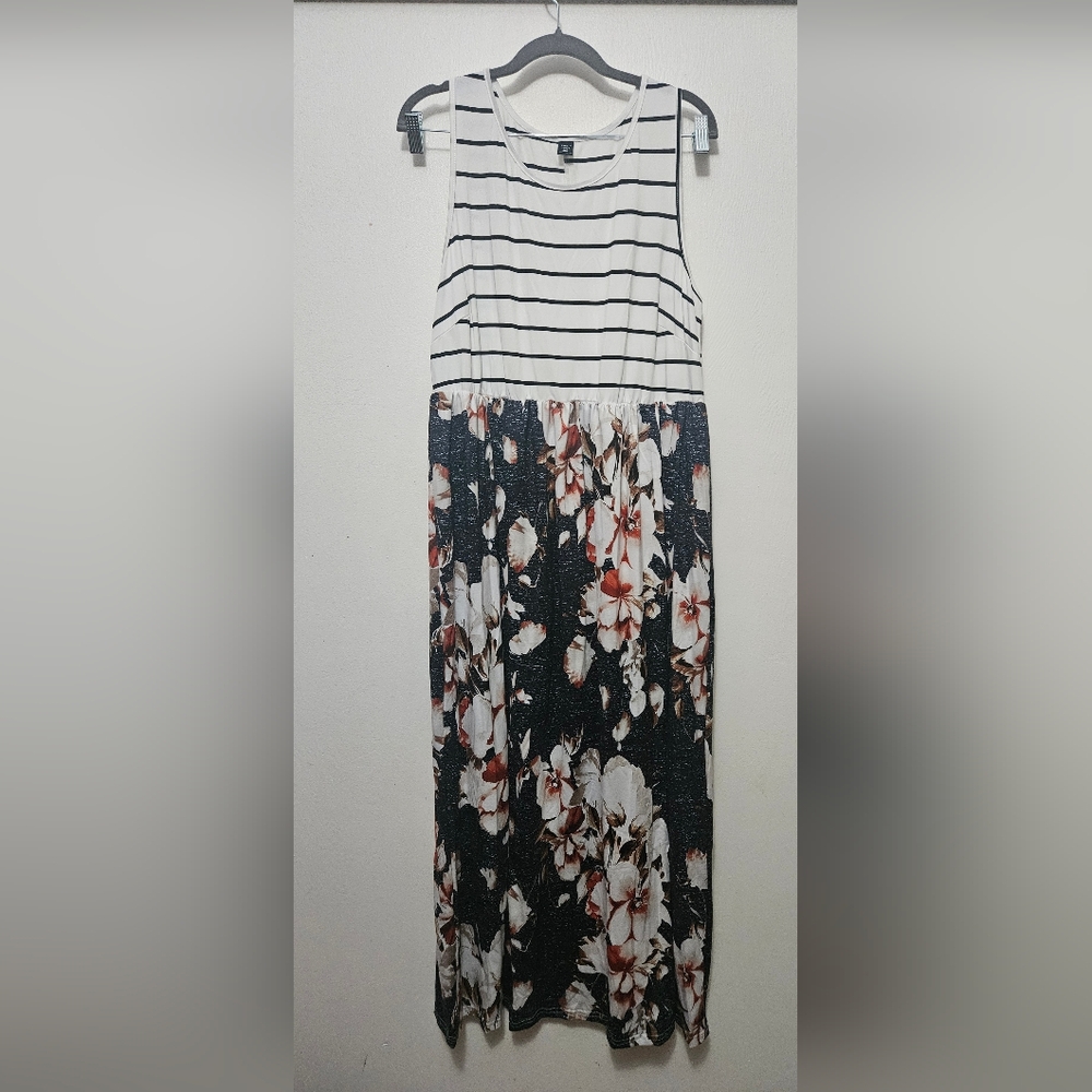 Plus size maxi dress